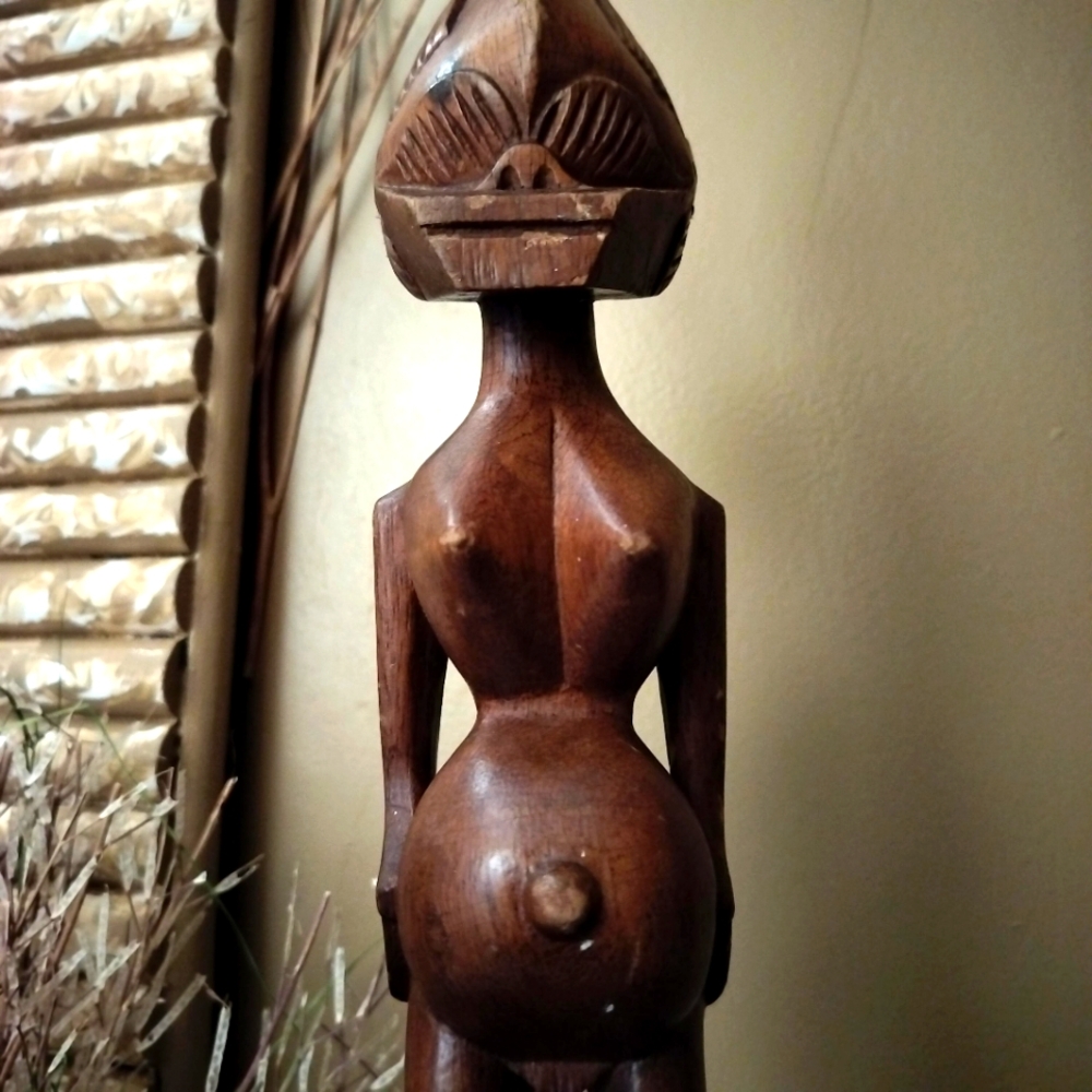 Mid Century Handcrafted Brown Wooden African/Congo Fertility Statue